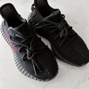 Adidas Yeezy Boost 350 V2 Bred